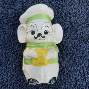 Vintage Alberta Molds 5" Ceramic Mouse Cheese Parmesan Shaker 1977